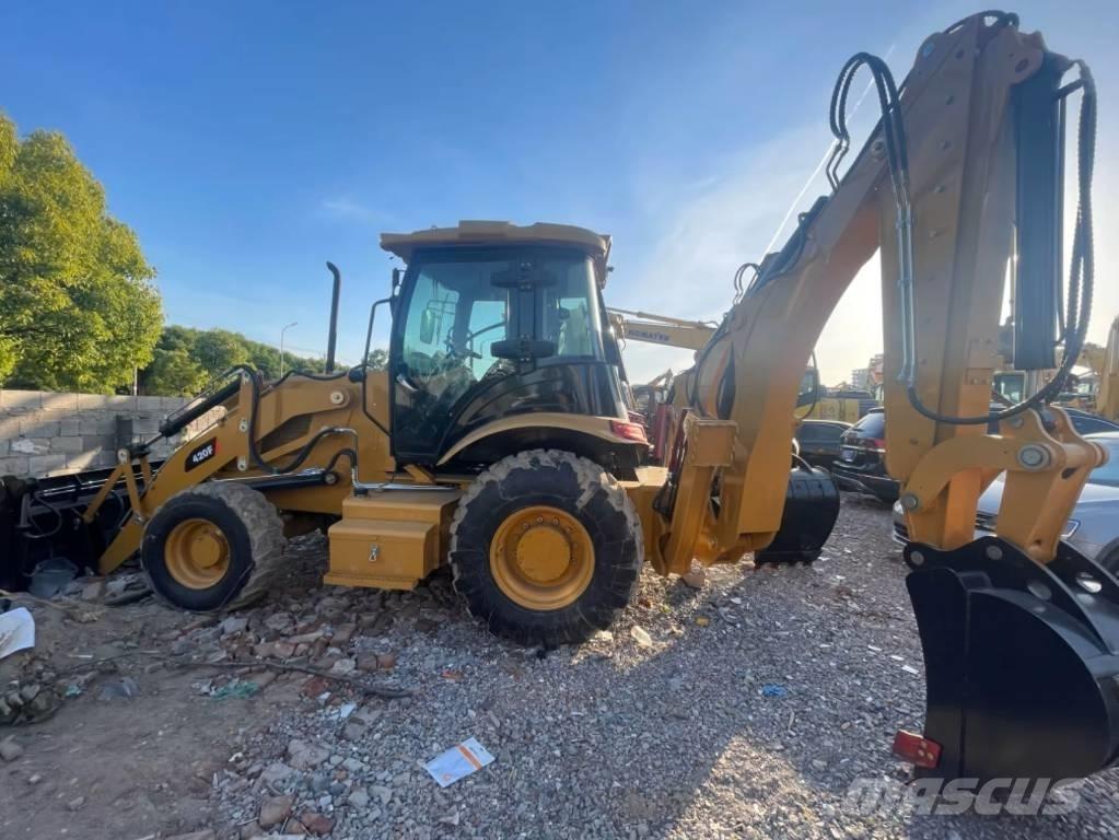 CAT 420F Retroescavadeiras