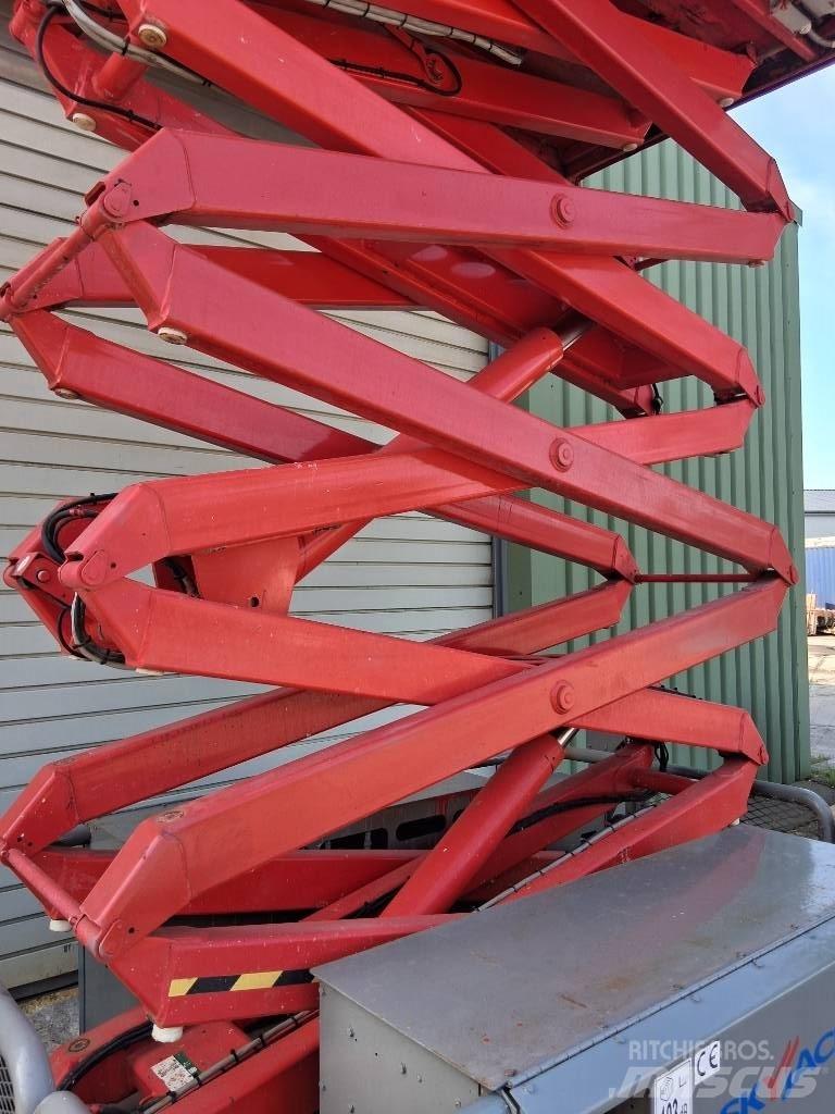SkyJack SJ 6832 RT Elevadores de tesoura