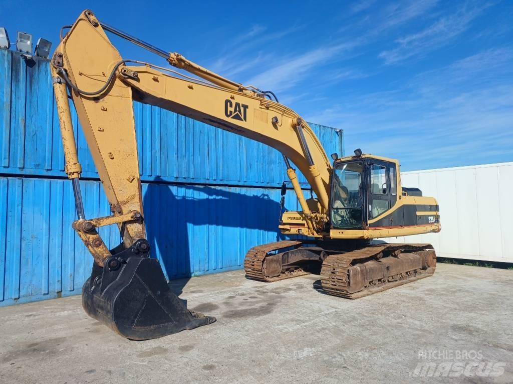 CAT 325 Escavadeiras de esteiras