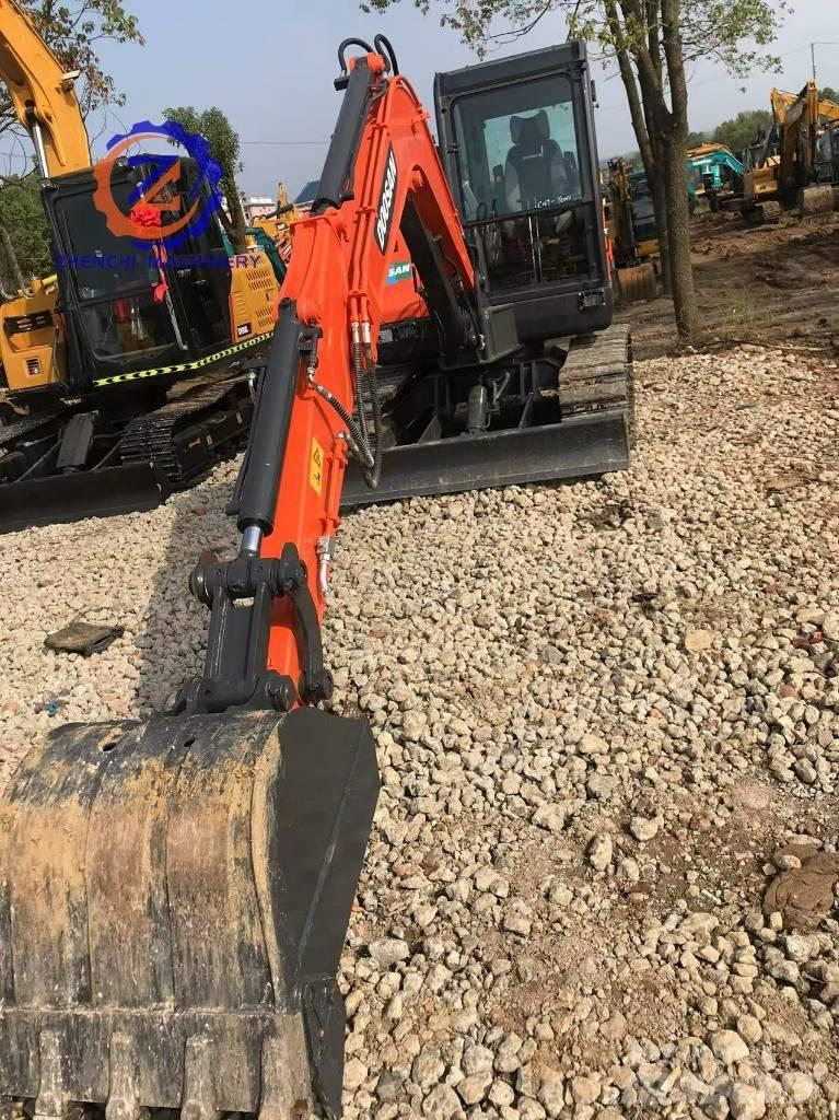 Doosan DX 60 Miniescavadeiras