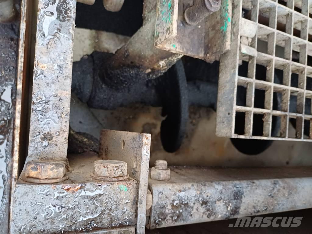 Vögele super 1302 Espalhadoras de asfalto