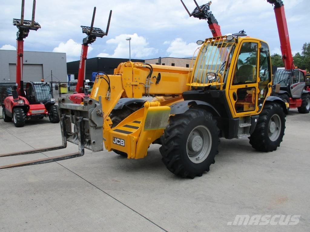 JCB 535-125 (624) Manipulador telescópico