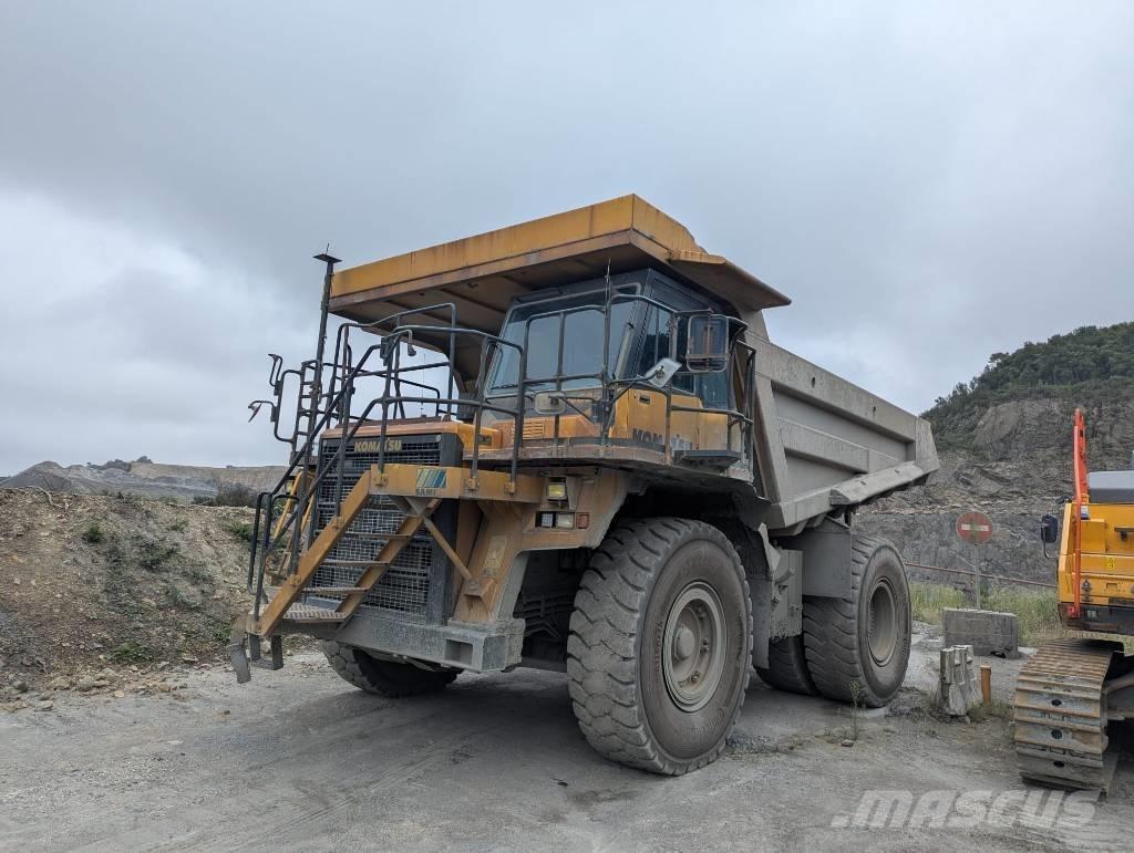 Komatsu HD 605-7 Camiőes basculantes rígidos
