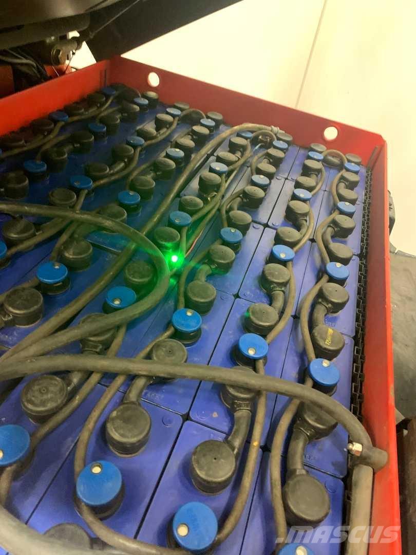 Linde E25 Empilhadores eléctricos