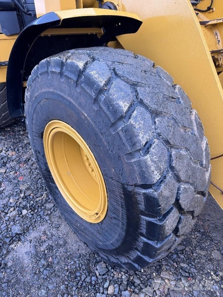 CAT 930 M Carregadeiras de rodas