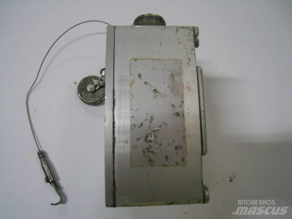 Wirtgen 2000DC Electrónica
