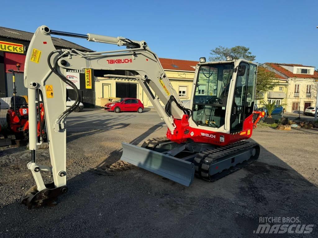 Takeuchi TB 260 Miniescavadeiras