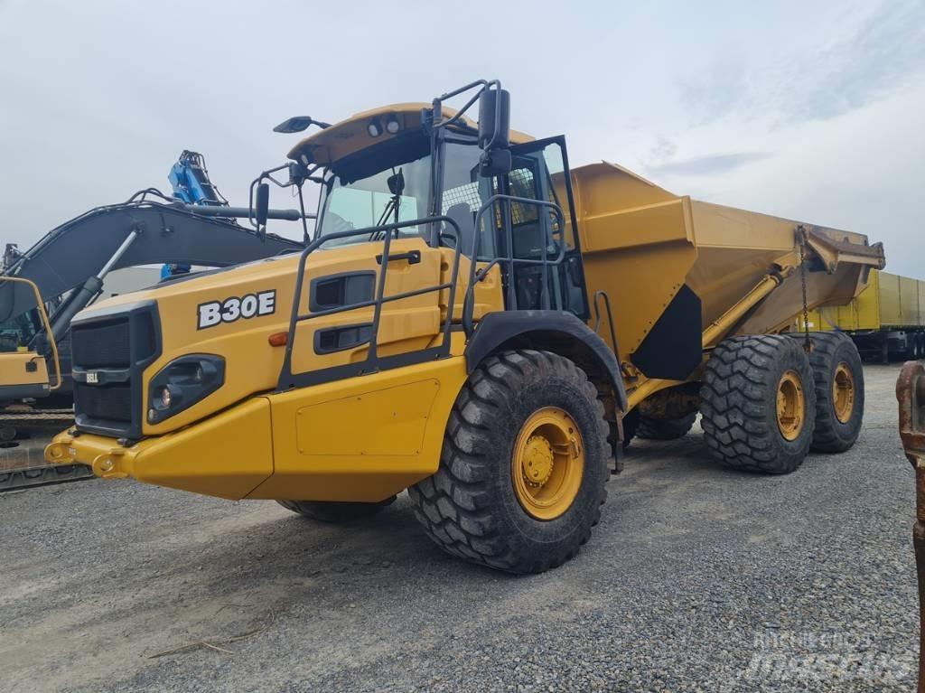 Bell B 30 E 6X6 Caminhões articulados
