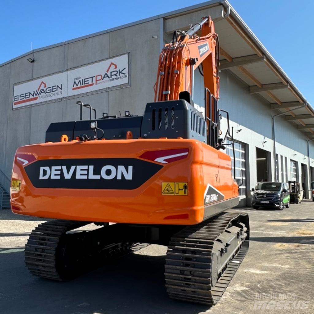 Develon DX300Lc-7 Escavadeiras de esteiras