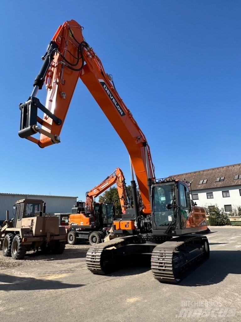 Develon DX300Lc-7 Escavadeiras de esteiras
