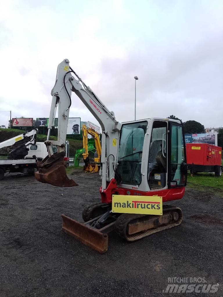 Takeuchi TB228 Miniescavadeiras