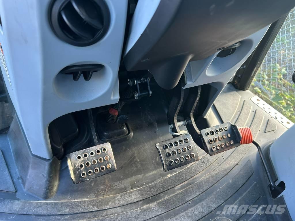 New Holland T 5.105 Tratores Agrícolas usados