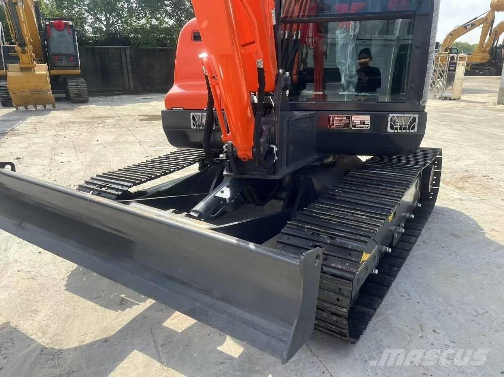 Doosan DX 60-9 C Escavadoras Midi 7t - 12t