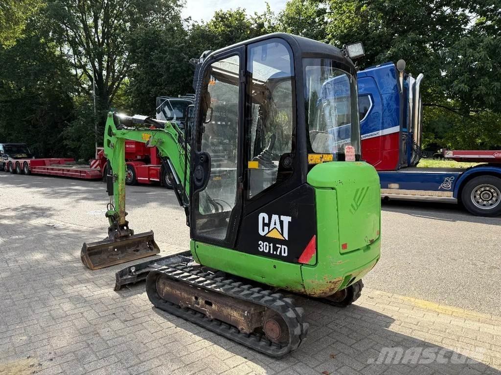 CAT 301.7D Miniescavadeiras