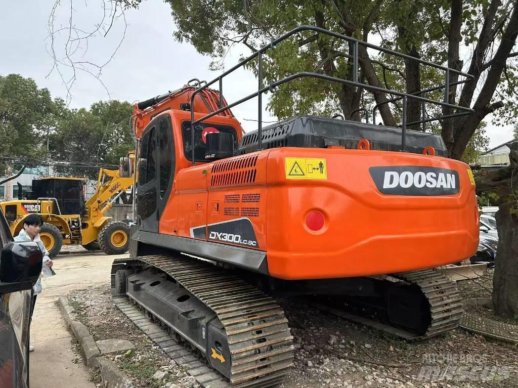 Doosan DX300LC-9c Escavadeiras de esteiras