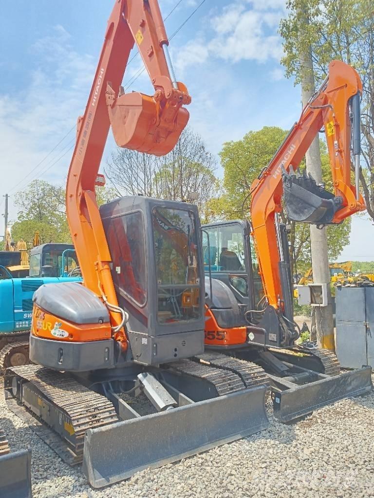 Hitachi 55 Miniescavadeiras