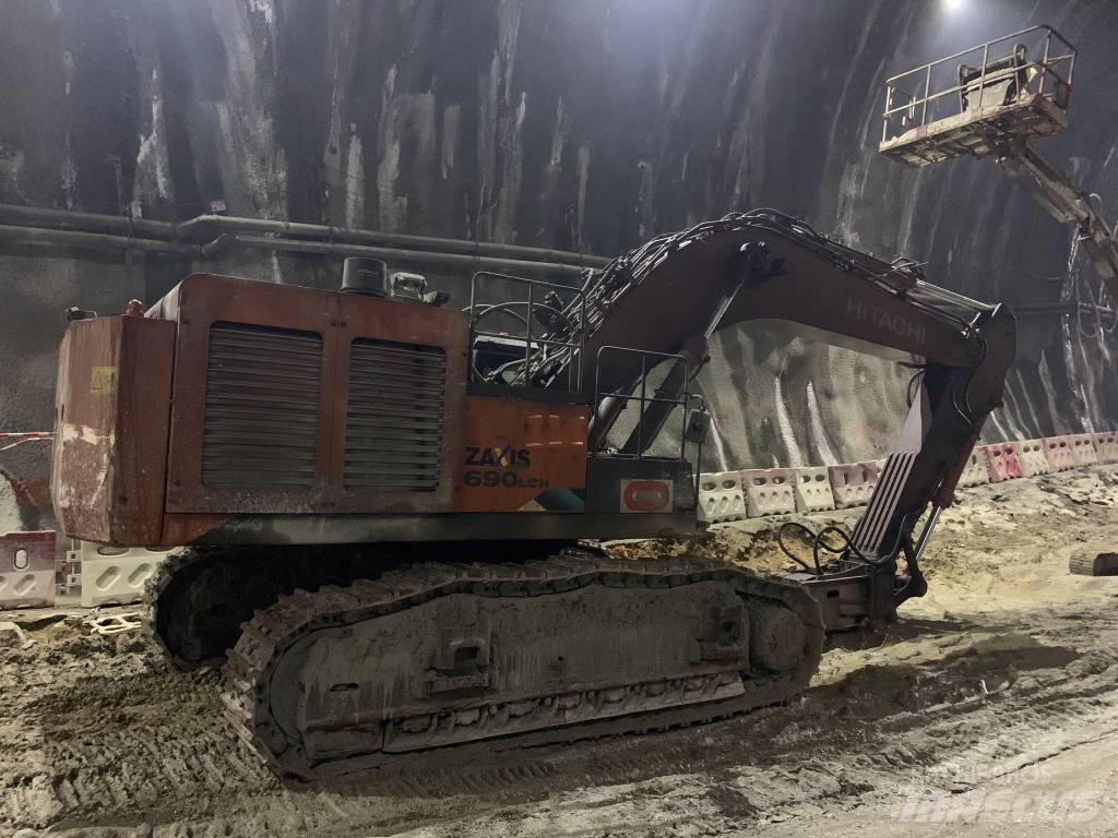 Hitachi ZX690LCH-5A Construção - Outros
