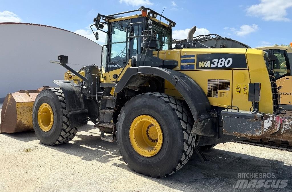 Komatsu WA 380-8 Carregadeiras de rodas