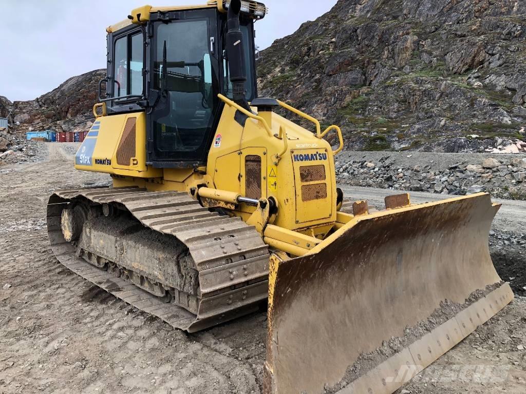 Komatsu D 51 PX-22 Dozers - Tratores rastos