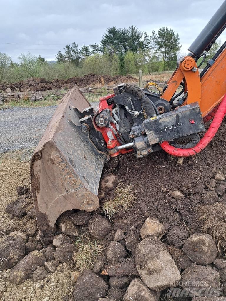 Hitachi ZX55US-6 CLR Miniescavadeiras