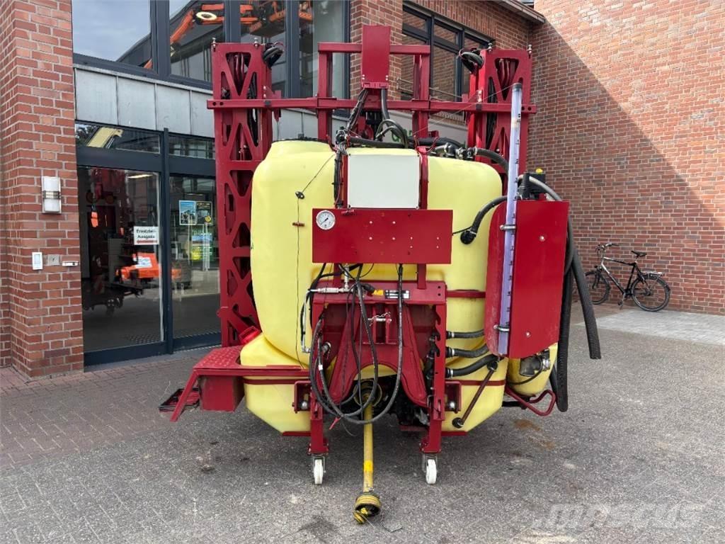 Hardi Master 1200 Pulverizadores rebocados
