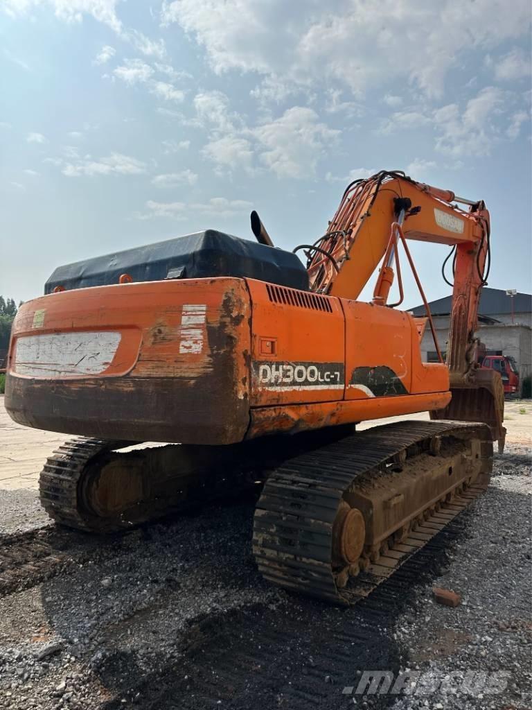Doosan DH300 Escavadeiras de esteiras