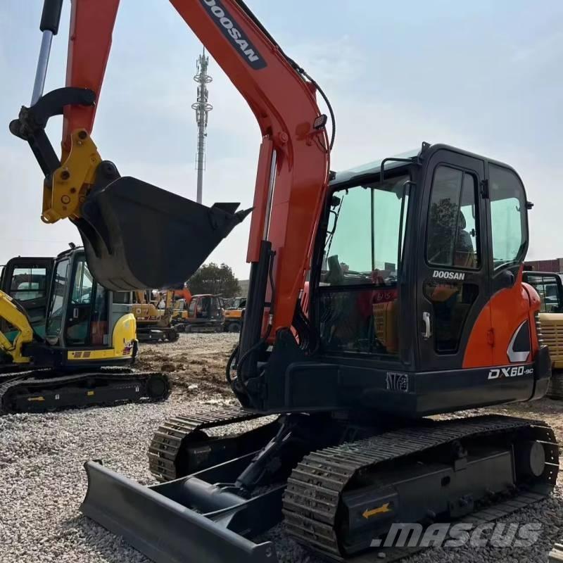 Doosan 60 Escavadeiras de esteiras