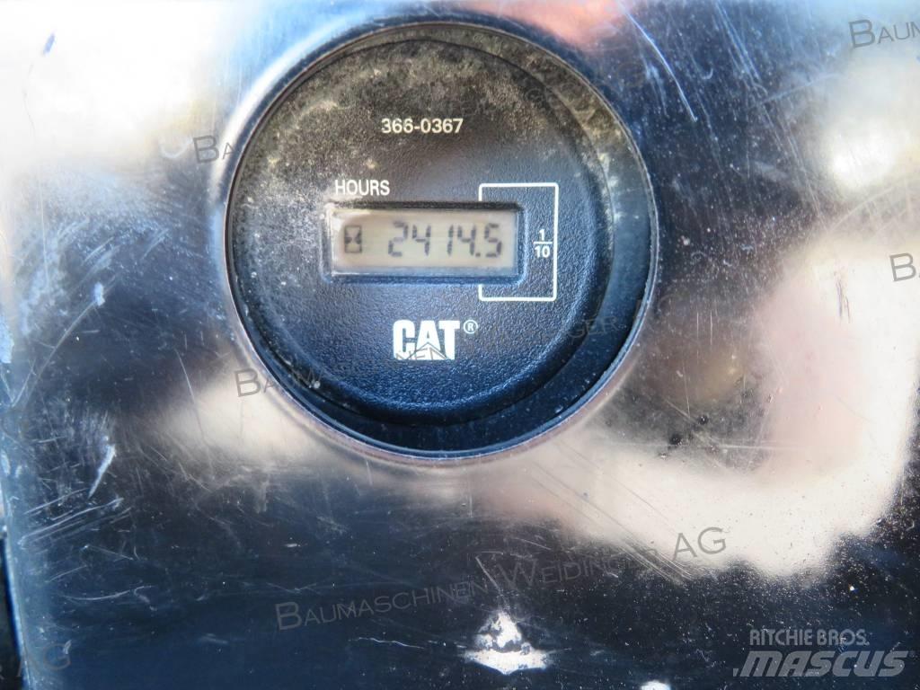 CAT 305.5 Miniescavadeiras