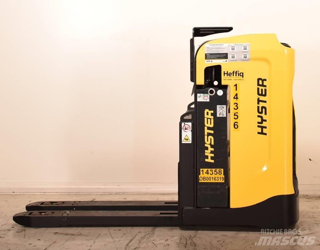Hyster RP2.5N-24 Porta palettes