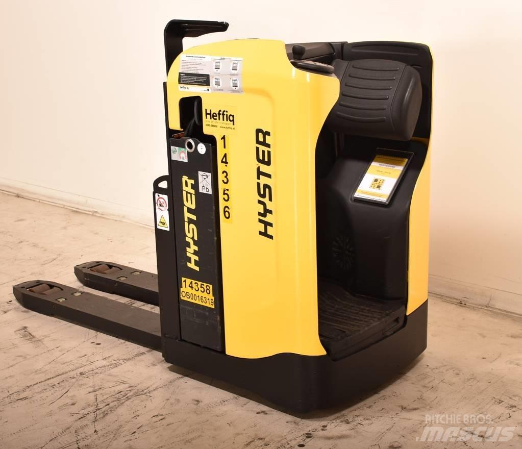 Hyster RP2.5N-24 Porta palettes