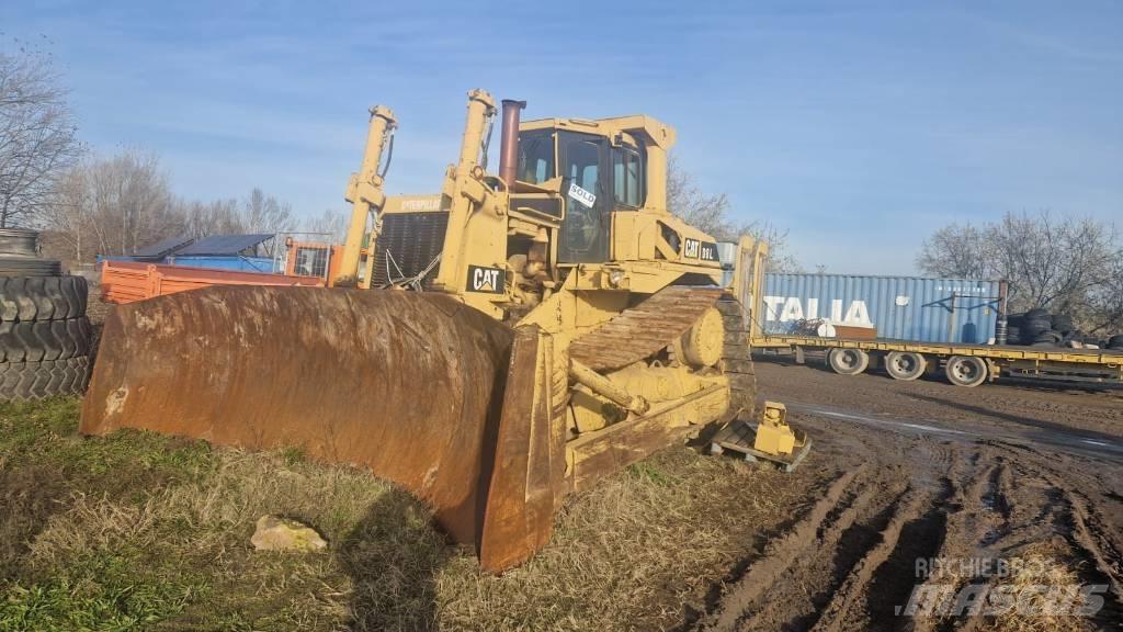 CAT D 8 L Dozers - Tratores rastos