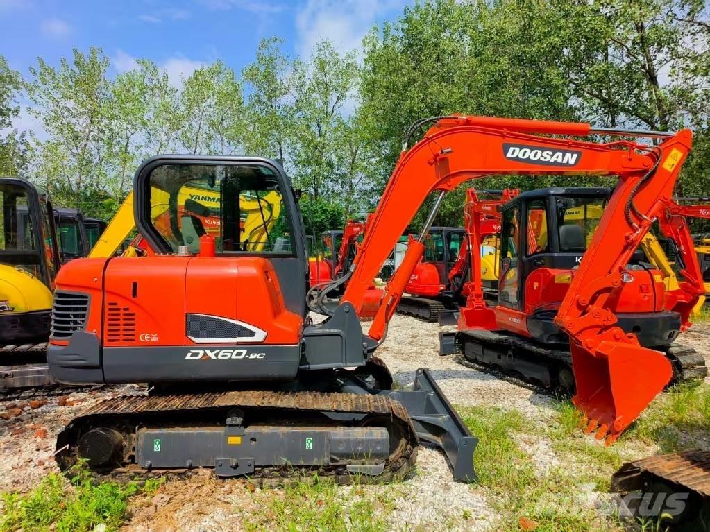Doosan DX 60 Escavadeiras de esteiras