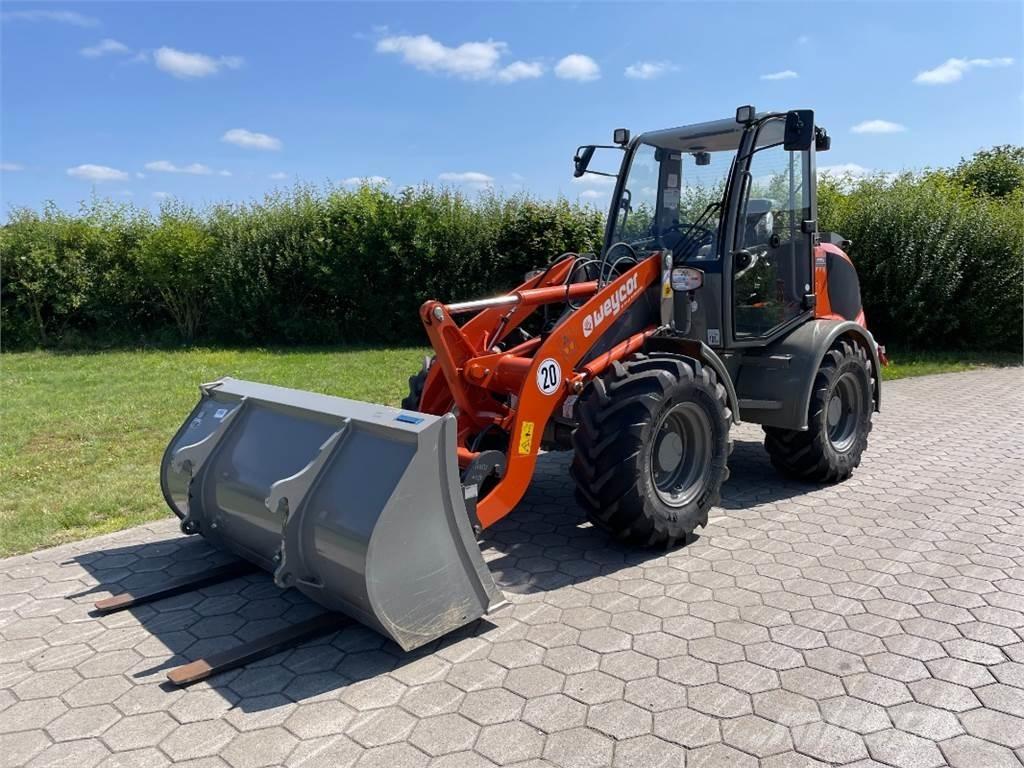 Atlas AR400 Carregadeiras de rodas