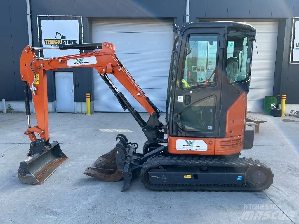 Hitachi ZX 26 U-6 Miniescavadeiras