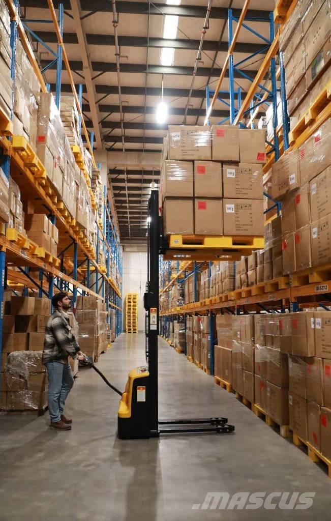 Staxx WS15H Empilhador para operador externo