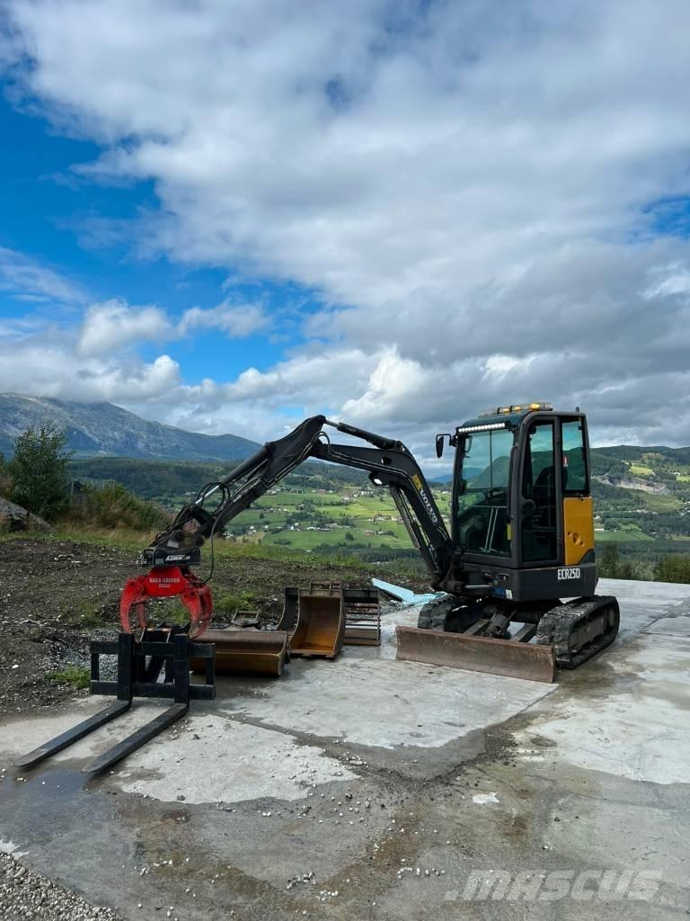 Volvo ECR25D Miniescavadeiras