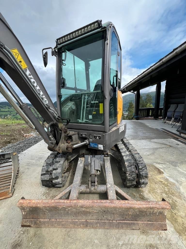 Volvo ECR25D Miniescavadeiras