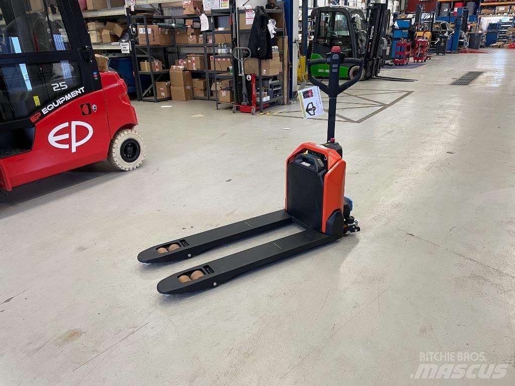 Toyota BT LHE 130 Porta palettes