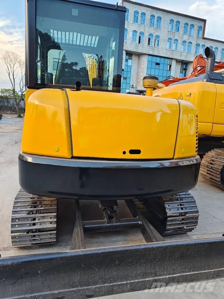 Komatsu PC 56-7 Miniescavadeiras
