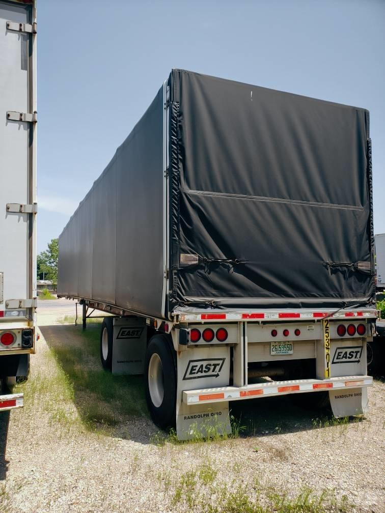East Mfg 48 Reboques de cortinas laterais