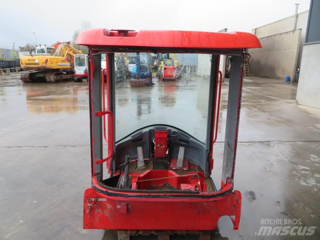 Volvo L 30 B / L 35 Cabina