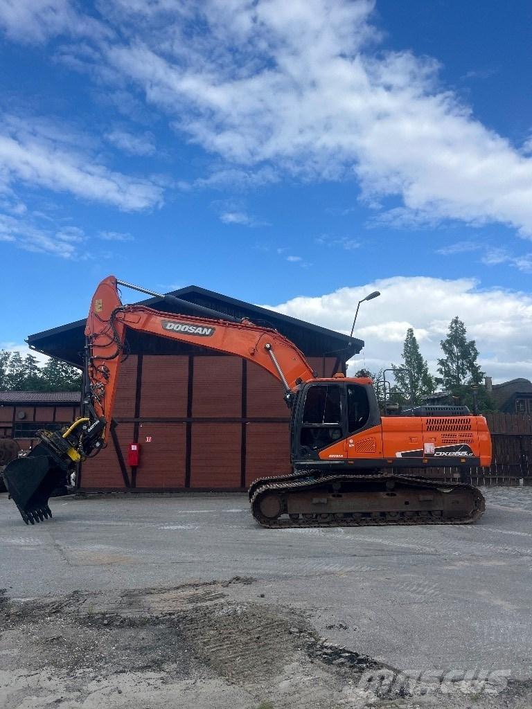 Doosan DX 255 LC-5 Escavadeiras de esteiras