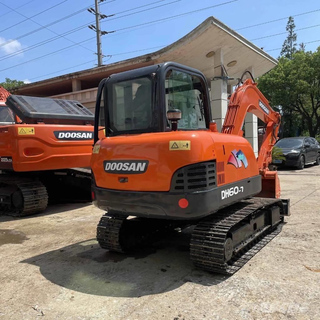 Doosan DH60-7 Miniescavadeiras