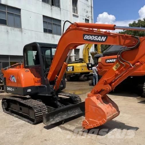 Doosan DH60-7 Miniescavadeiras