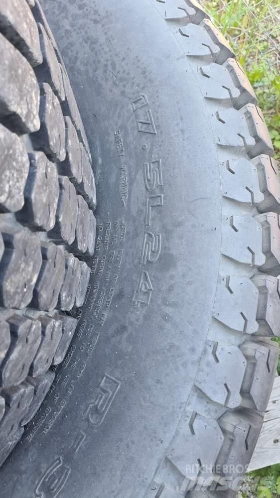Galaxy Gräshjul Acessórios para tractores compactos