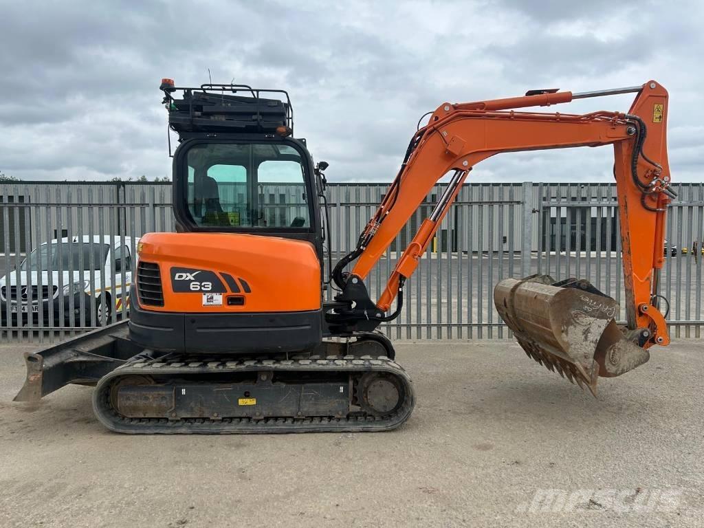 Doosan DX 63-3 Escavadeiras de esteiras