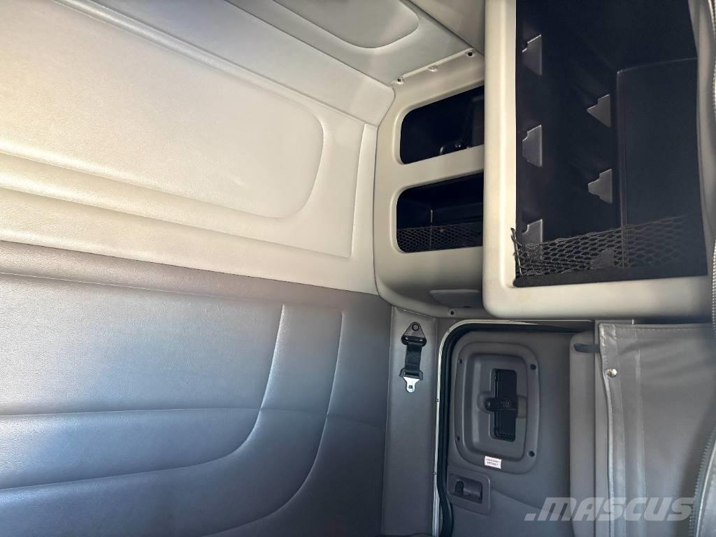 Peterbilt 389 Cavalos Mecânicos