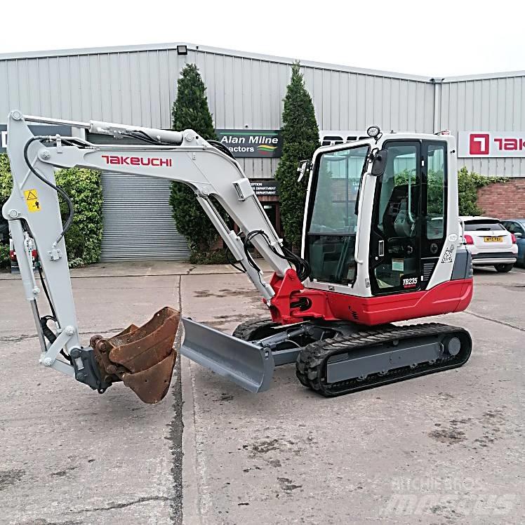 Takeuchi TB235 Miniescavadeiras