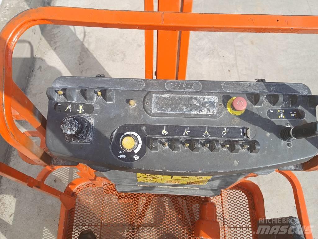 JLG E 300 AJ Elevadores braços articulados