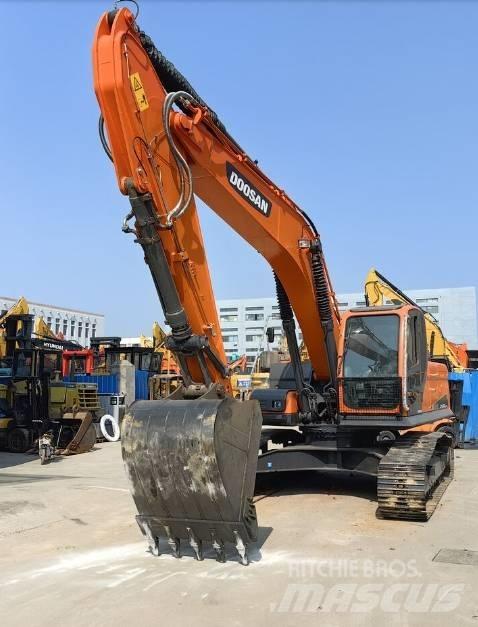 Doosan DX300 Escavadeiras de esteiras